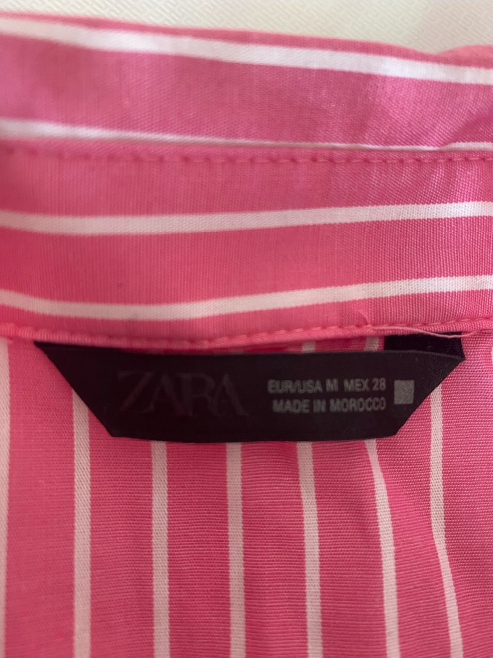 Zara Pink and White Striped Button-Up Shirt. Size medium. Great condition. - Picture 2 of 5